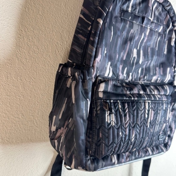 Stylish Black and Gray Women's Backpack - Picture 4 of 7